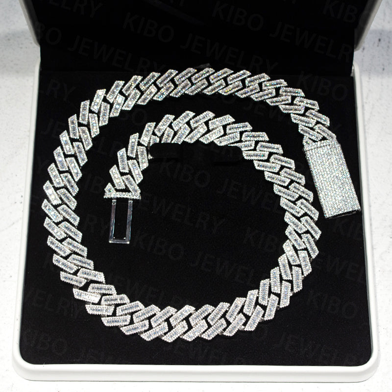 Iced Out 925 Silver Hiphop VVS Baguette Moissanite Cuban Link Chain