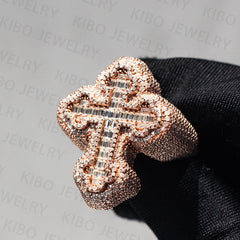 S925 Rose Gold Plated Cross Design Hip Hop Iced Out VVS Baguette Moissanite Ring